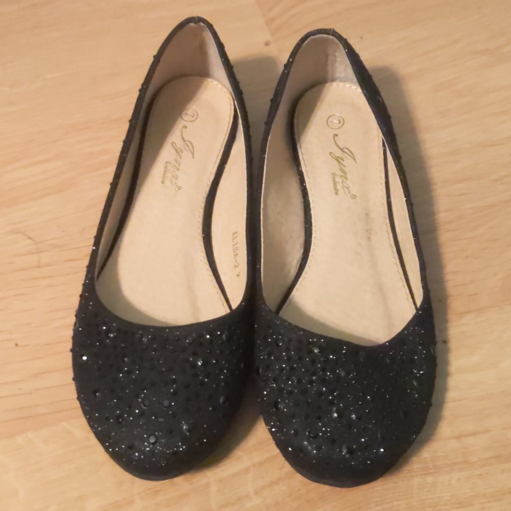 Black sparkly slip on dress shoes size 7